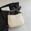 Bolsa Feminina de Verão Nova 2025 Bolsa de Ombro Simples e Fashion Bolsa Transversal Feminina Moderna Europeia e Americana Bolsa Tote para o Dia a Dia