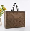 Nuevo en stock bolsa no tejida recubierta bolsa de compras portátil para ropa bolsa para llevar bolsa de estudio bolsa imprimible con logo