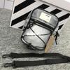 Bolsa Transversal Xadrez Clássico de Marca da Moda para Homens e Mulheres Bolsa de Ombro para Esportes ao Ar Livre Viagem Bolsa Escolar Versátil para Estudantes Bolsa para Celular