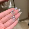 Venta al por mayor de fábrica pequeños rojos departamento material peligroso natural jade azul agua pez dorado aretes s925 plata incrustado pequeños frescos delicados mujeres