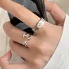 Anillo de diamante de estrella de ocho puntas con onda ancha vintage desgastado para mujer, modelo nuevo con pentagrama tridimensional, banda abierta delgada ajustable