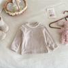 Dianxi 2026 Outono/Inverno Novo Estilo Camisa Base Grossa com Forro de Fleece para Bebês e Crianças Pequenas Meninas, Top Versátil Estiloso com Gola de Renda