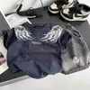 Conjunto de Ropa de Verano para Niños, Nuevo Elegante Conjunto de Dos Piezas con Mangas Cortas y Alas de Verano 2026 para Bebés de 1-3 Años, Tendencia al por Mayor