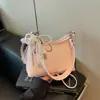 Bolsa Tote Minimalista Popular da Moda para o Dia a Dia Bolsa de Ombro com Design Exclusivo Grande Capacidade Bolsa Feminina de Ombro Único
