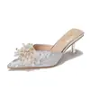 Sandalias de tacón de aguja puntiagudas con pedrería estilo francés 2025, cerradas, para mujer, cómodas para fiestas, tipo Mula