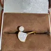 Anillo de Perla de Agua Dulce de Moda con Flores de Pintura al Óleo de Colores, Temperamento de Lujo Ligero, Joyería de Gama Alta Versátil Anillo para Mujer