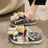 Pantuflas lindas de oso de suela gruesa para mujer para usar fuera de la playa Zapatos de playa 2024 Verano Nuevo Lienzo Medio Slip Zapatos Fufu