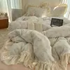 Conjunto de quatro peças estilo francês cor creme veludo de leite quente Classe A, veludo grosso dupla face, conjunto de lençol e capa de edredom de veludo coral de inverno 4