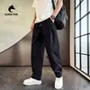 Pantalones Deportivos Casuales para Exteriores con Diseño de Línea de Personalidad de Moda Estilo Hong Kong 2026 Estilo Delgado de Verano Fresco de Moda para Hombre