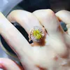 Anillo para Mujer de Moissanita de Corte Ovalado Colorida de 2 Quilates, Chapado en Oro Plata, Venta al por Mayor, Colorido, Nuevo Modelo Popular Europeo y Americano