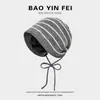 Gorro de punto a rayas para mujer, otoño e invierno, estilo retro japonés, circunferencia de cabeza grande, cálido, moderno y hace que la cara se vea más pequeña, un sombrero elegante para el clima frío