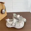 Zapatillas de Moda Retro de Suela Gruesa, Huecas, Transpirables para Mujer, Nuevas de Verano 2026, Versátiles, Casuales, Cómodas, Deportivas, Estilo Papá
