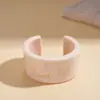 Pulseira Geométrica Aberta de Resina Borrada Retrô Europeia e Americana Moda Simples Nicho Elegante High-End Pulseira para Mulheres