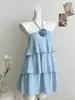 Elegante e Sedutor Vestido Halter Tridimensional Floral Slim-Fit para Mulheres, Moderno e Valorizador com Saia em Camadas com Retalhos Fruncidos