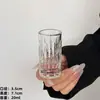 Copo Bala Estilo Japonês Gravado com Base Espessa, Copo de Destilados Starburst de Luxo Leve, Copo Gravado para Licores Estrangeiros, Copo de Licores Doméstico