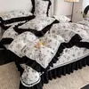 Nuevo estilo de falda de cama y colcha de algodón arrugado acolchada de tres capas con encaje soluble en agua, doble capa de gasa, algodón lavado, pieza única