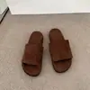 Sandalias Casuales de Verano 2025, Estilo Nuevo, Gama Alta, para Ponerse Fácilmente, de Nicho, Cómodas, Resistentes al Desgaste, Elegantes para Salir, para Mujer