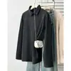 Nueva colección de otoño e invierno para mujer de talla grande: top versátil de color liso con cuello polo y manga larga, puños con volantes, perfecto como capa interior o camiseta, estilo 1054