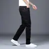 Pantalones casuales de alta gama para hombre de Hong Kong primavera/verano 2026 corte slim recto de negocios blancos para hombre