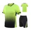 Conjunto Esportivo Masculino de Verão Duas Peças Fitness Corrida Secagem Rápida Roupas Atacado de Fábrica Solto Masculino Manga Curta Shorts