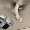 Sandalias de Estilo Hada Suave para Verano para Mujer 2025 Nuevo Estilo Pedrería Dulce con Falda Pantuflas de Playa para Vacaciones
