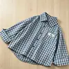 Camisa de cuadros de algodón puro para niños, nuevo estilo de otoño, elegante camisa de manga larga con cuello para niños, estilo primavera y otoño, top para niños mayores