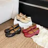 Zapatos planos Mary Jane retro de punta dividida para mujer, nueva colección otoño 2026, con tacón oculto y diseño de una sola tira, caracterizados por un tacón grueso y silueta estilo ballet