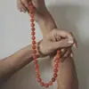 Colar de Pedras Naturais Laranja com Contas Estilo Ins Europeu e Americano, Joia Simples para Clavícula, Sensação de Alto Padrão de Nicho Inspirada na Dopamina