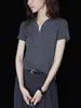 Camiseta de Manga Corta Estilo Retro para Viajeros para Mujer, Verano Ajustada con Cuello en V, Suéter Gris, Top Sencillo de Punto de Verano