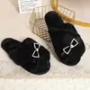 Zapatillas de Felpa de Algodón Estilo Xiao Xiang Lindas para Mujer Invierno Perforación Caliente Hogar Cálido Hogar Interior Lazo Diamante de Imitación Lana Zapatillas