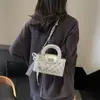 2025 Bolso Cruzado de un Solo Hombro para Mujer Bolso Pequeño Estilo Fragante Bolso Popular para Mujer Estilo Extranjero Estilo Juvenil Bolso de Rombo