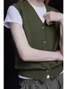 Cardigan Colete Tricotado Gola V Verde Militar Momemt para Mulheres Nova Coleção Primavera e Outono 2025 Estilo Fashion e Preguiçoso