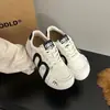 Zapatillas Blancas Versátiles de Suela Gruesa para Mujer, Nuevas de Primavera 2026 Más Vendidas para el Trabajo con Cordones Zapatos de Entrenamiento Alemanes, Zapatos de Goma con Punta Redonda
