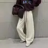Calça Casual Grossa com Forro de Fleece Bordada de Pônei Outono e Inverno Nova Cintura Alta Fluida Solta Emagrecedora Versátil Calça de Perna Larga