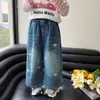 Jeans estampado de estrela outono novo infantil transfronteiriço 2026 versão coreana calças retas escolares para meninas moda infantil