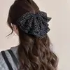 Elegante Pin de Borla de Loto Reductor de Edad de Alta Gama Acrílico Versátil Uso Diario Retro Popular Accesorios para el Cabello para Mujeres