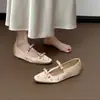 Primer Encuentro con Ji Xiaoxiang: Zapatos Planos para Mujer con Tacón Oculto, Nueva Colección Otoño 2026, Versátiles Mary Janes Planos para Combinar con Faldas