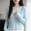 Suéter de punto estilo francés de lujo ligero con cuello semiabierto para mujer, nuevo top base de manga larga de alta gama para otoño e invierno 2026, moderno