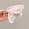 Pinza Triangular para el Cabello con Estampado de Leopardo Estilo Coreano para Mujer, Modelo Nuevo de Alta Gama 2026, Pinza de Tiburón Grande para la Parte Posterior de la Cabeza, Accesorio para el Cabello de Primavera y Verano