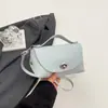 Bolsas de Diseño de Nicho Transfronterizas para Mujer Otoño 2026 Nuevo Bolso Cuadrado Pequeño de Mano Bolso Cruzado de un Solo Hombro de Color Sólido