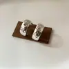Lujo Ligero y Sensación de Alta Gama, Pendientes de Aro Brillantes, Diseño de Nicho, Sencillos y Elegantes, Pendientes Versátiles y de Moda para Mujer
