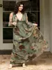 Nuevo vestido largo elegante de estilo retro europeo y americano con estampado floral, cuello en V y manga larga para fiesta de vacaciones para mujer