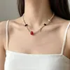 Colar elegante e fresco em estilo francês com pedras naturais e pérolas, doce e chique, corrente de clavícula moderna e de alta qualidade para mulheres