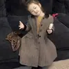 Vestido para Niñas 26 Otoño/Invierno Nuevo Estilo Coreano para Niños Abrigo de Lana Holgado con Solapa Ropa de Abrigo Cálida Elegante para Niñas