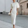 Vestido Elegante y con Estilo de Comercio Exterior, Color Sólido, Corte Ajustado, Estilo Sencillo para el Día a Día, Nuevo Verano-Otoño 2026, Transfronterizo Europeo y Americano