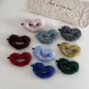 Horquilla de lana enrollada con forma de amor para otoño e invierno, bonita y dulce horquilla para niña, con clip lateral para flequillo, accesorios para el cabello, nuevo