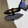 2026 Nuevos Zapatos Mary Jane de Otoño Punk con Remaches, Punta Puntiaguda y Correa de Hebilla, Zapatos Planos Versátiles