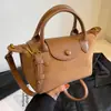 Bolso de Diseño Nicho para Mujer Otoño e Invierno Versátil 2023 Nuevo Bolso de Hombro Cruzado Retro Mate Bolso de Mano de Gama Alta