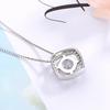 S925 cadeia de clavícula de prata esterlina micro-incrustada quadrado diamante zircão pingente temperamento feminino europeu e americano clássico moda jóias versão de moda