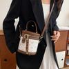 Bolsa Cilíndrica da Moda Bolsa Feminina 2025 Novo Estilo Moderna Portátil de Alta Qualidade Bolsa Balde Transversal de Ombro Único Balde de Leitura Bolsa Pequena